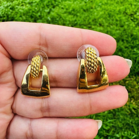 Avon Jewelry - Vintage Avon Gold Textured Earrings